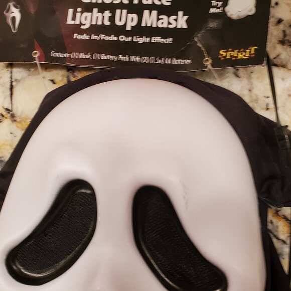 Ghost Face Mask Light Up Mask NEW! - Picture 8 of 11